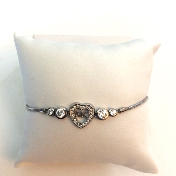 Authentic Michael Kors Silver Pave Heart Bracelet - Picture 4 of 6